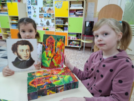 Каждая строчка сказок хранит частицу души Поэта Каждая строчка сказок хранит частицу души Поэта.