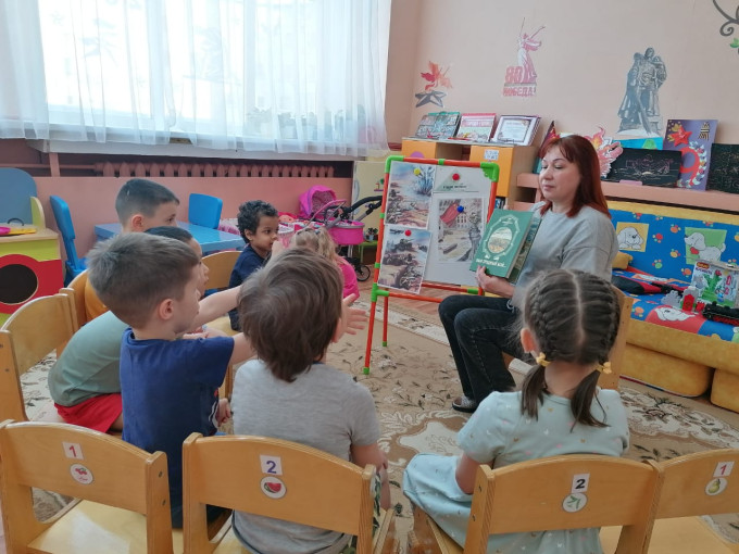 Единый день чтения художественной литературы патриотической направленности «Дети герои на страницах книг» Единый день чтения художественной литературы патриотической направленности «Дети герои на страницах книг».